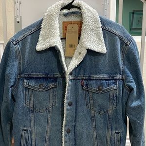 NEW Levi’s Denim Jacket